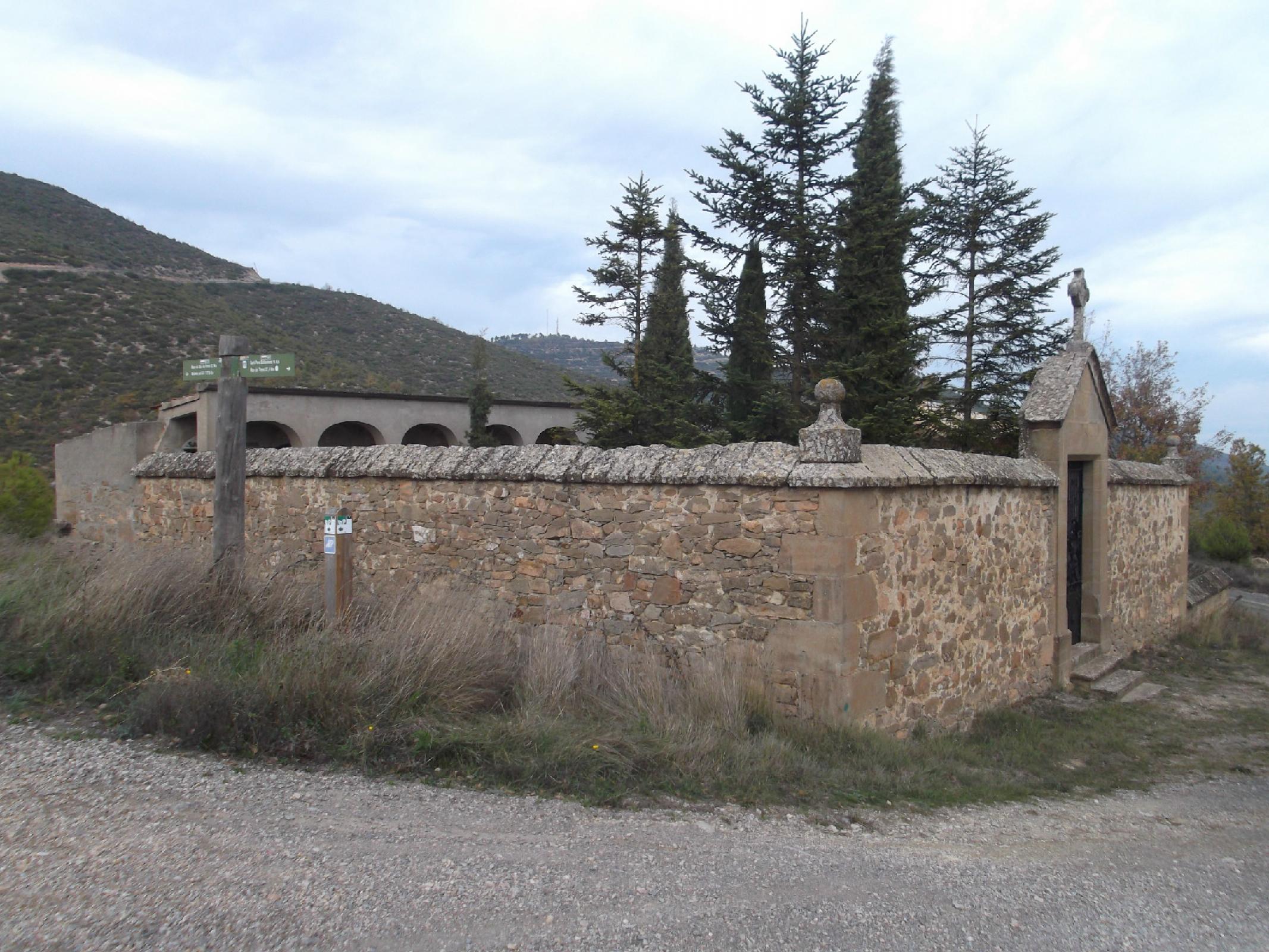 Cementiri de Pinós