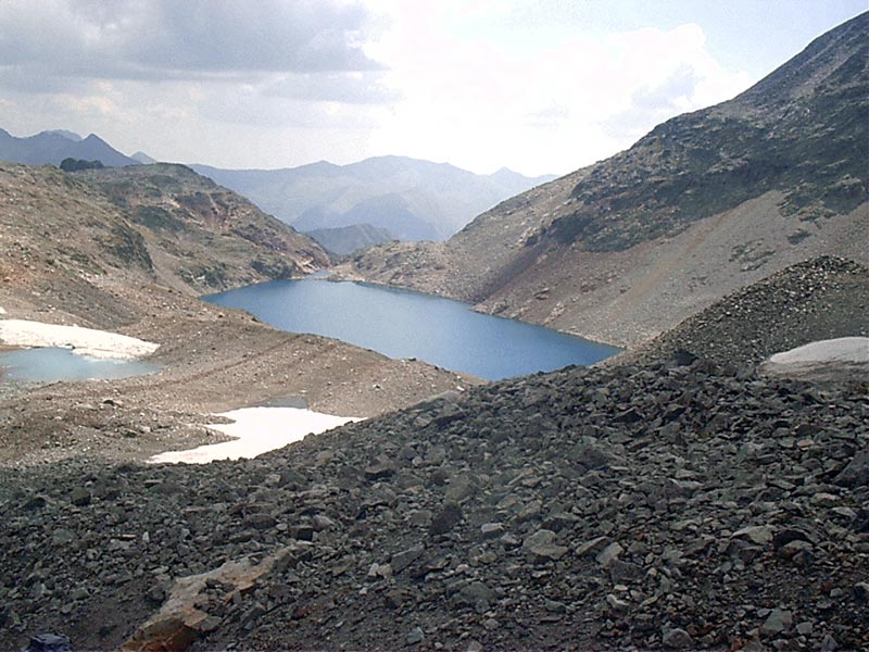 Ibón Blanco de Lliterola (2750 m)