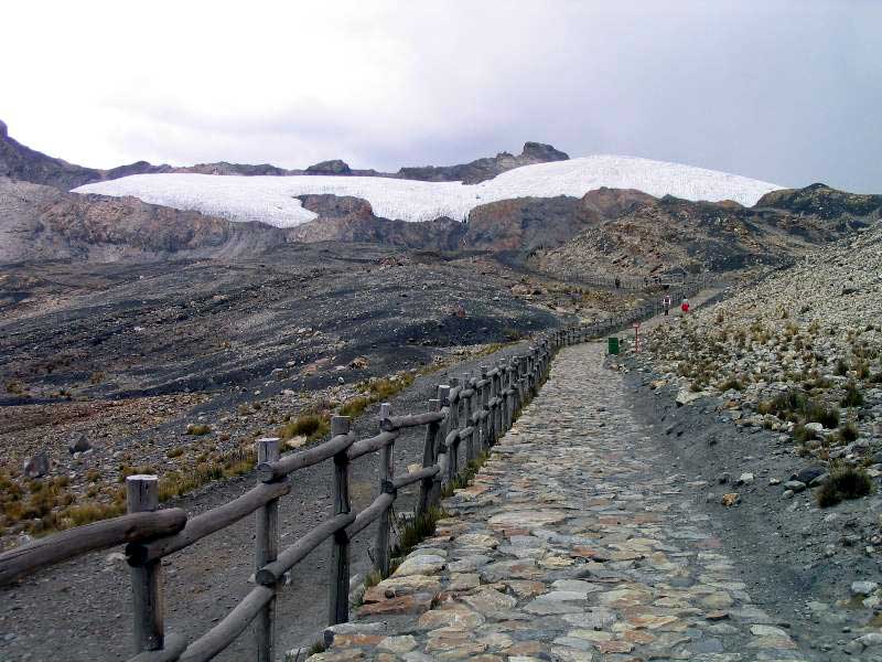 Camino del Nevado Pastoruri 