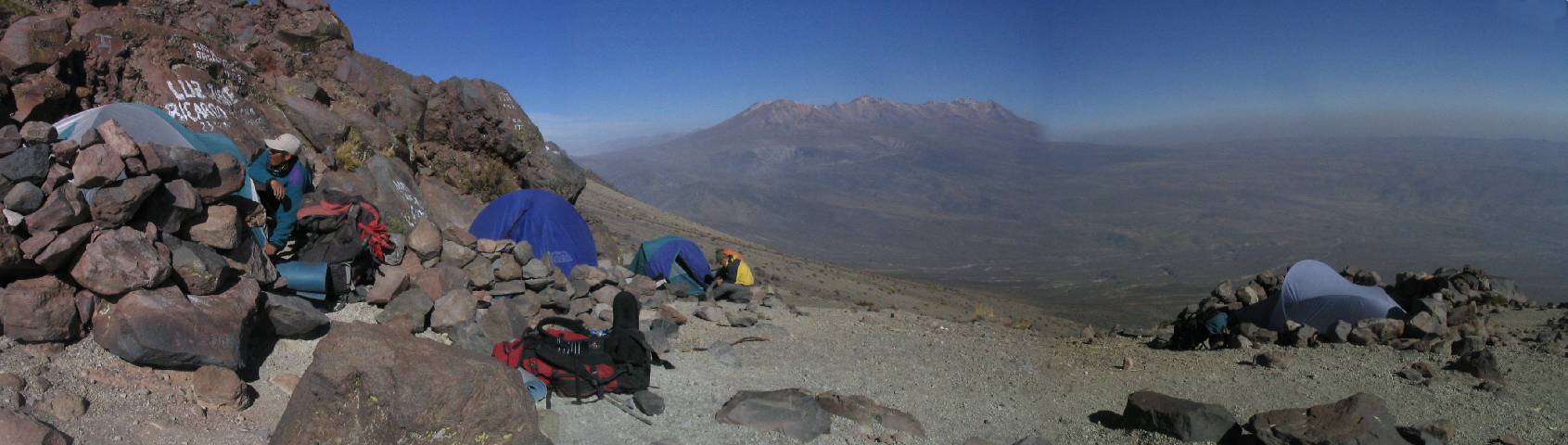 Acampamos sobre las 15:00