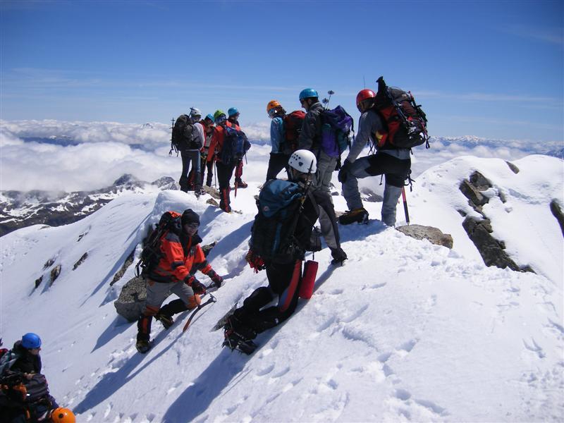Foto 16 - Llegando a la cima del Pico de Alba.