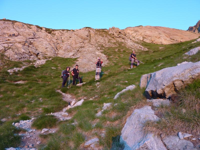 Contemplando el amanecer de subida al Col de Bugarret