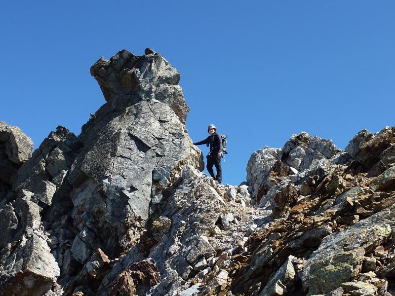 Punto donde termina la cresta y comienza el flanqueo a la derecha para ir a buscar la canal de subida al Pic Long