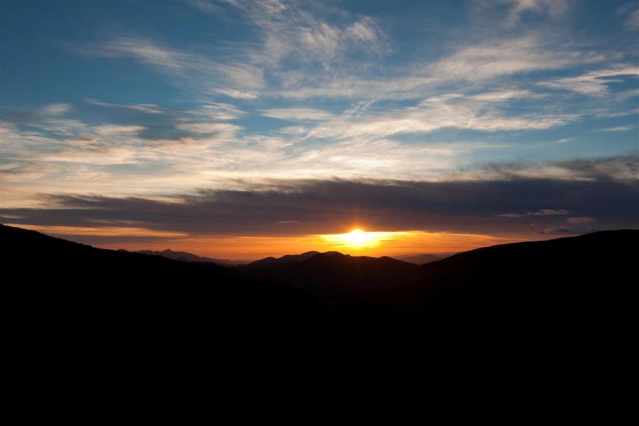 Alba sobre la Vall de Camprodón.