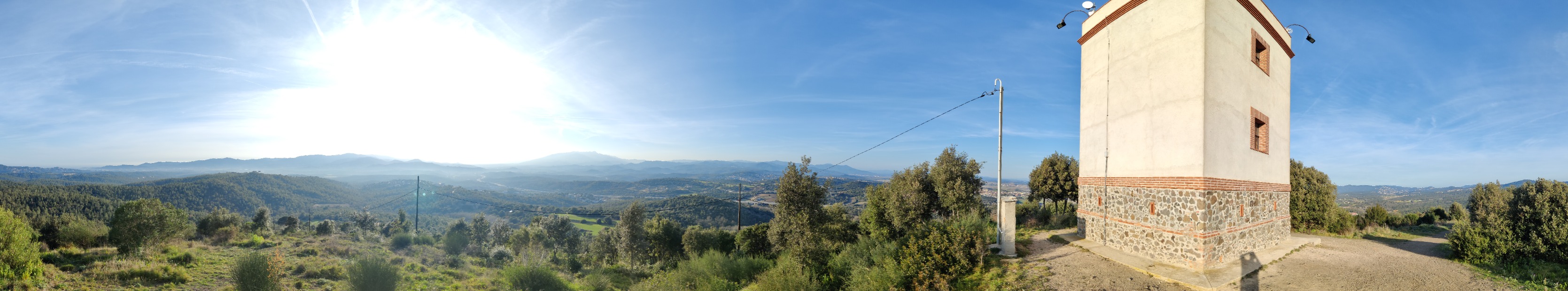 Vistas desde la cima del Turó de Puigmarí (233 m)