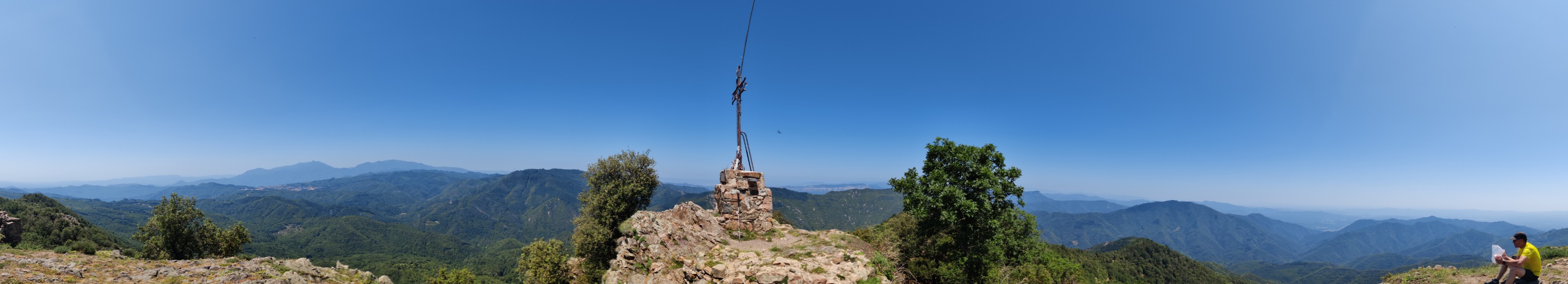 Vistas desde la cima de Sant Miquel de Solterra o de les Formigues (1202 m)