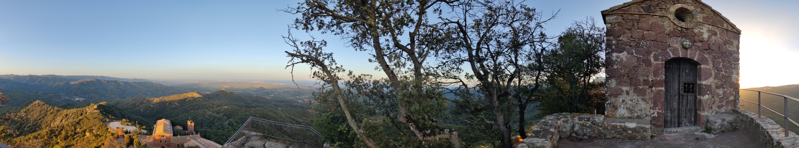 Vistas desde la cima de Santa Bárbara (Escornalbou) (641 m)