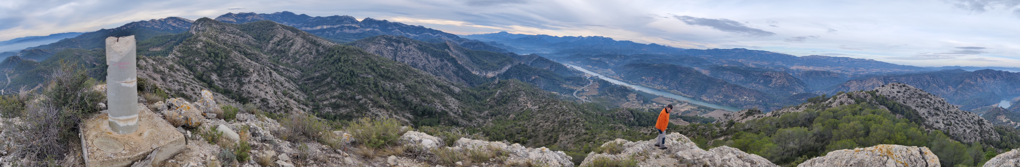 Vistas desde la cima de Lo Caramull (429 m)