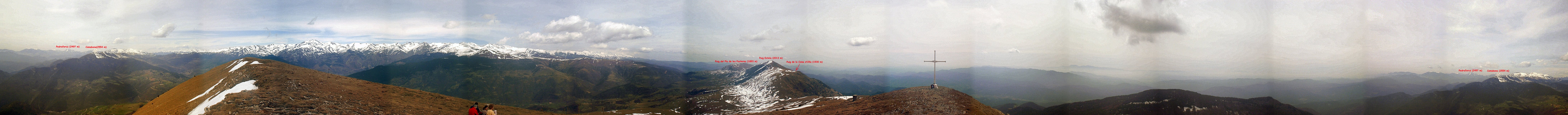 Vistas desde la cima del Taga (2038 m)