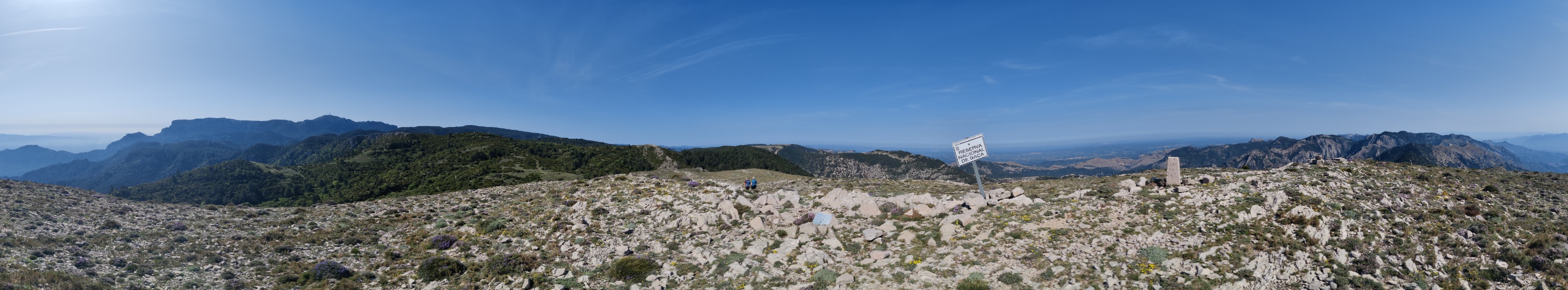 Vistas desde la cima de la Tosseta Rasa (1217 m)