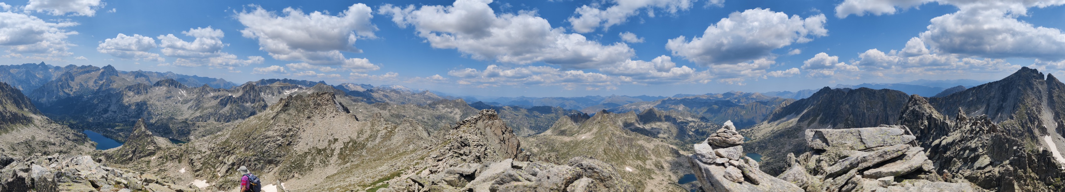 Vistas desde la cima del Pic d'Amitges (2848 m)